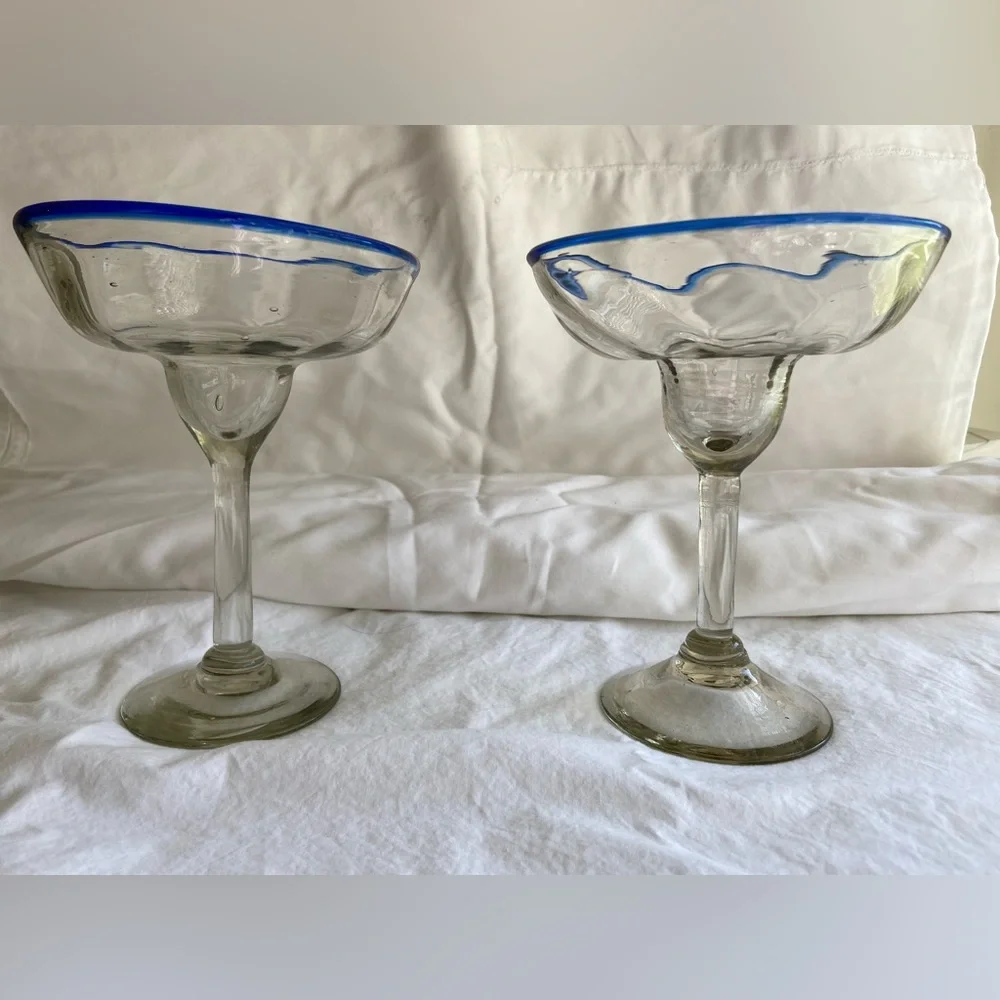 Vintage Margarita Glasses Blue Rim Mexican Hand‎ blown 6.5” x 5” set of 2